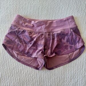 Lululemon Speed Up Mid Rise 2.5” Shorts